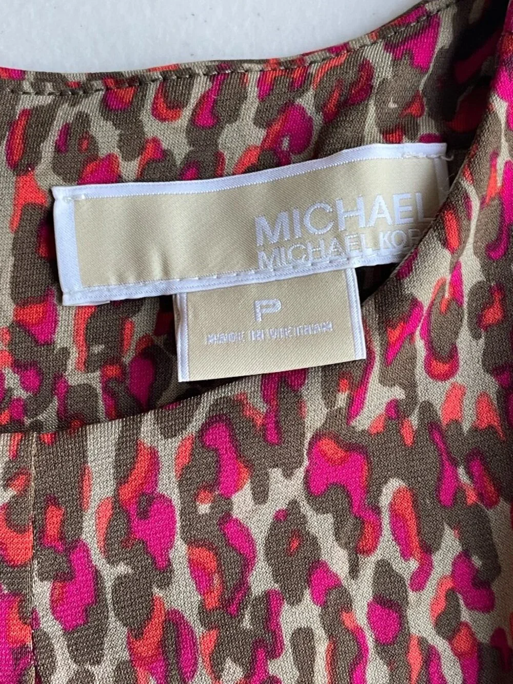 💖 MICHAEL KORS Pink Leopard Matte Jersey Dress • Petite • Fuchsia Animal Print